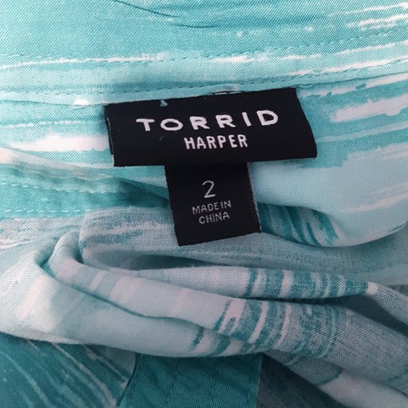 Torrid Print 3/4 Sleeve Shirt Size 2 - Picture 6 of 8